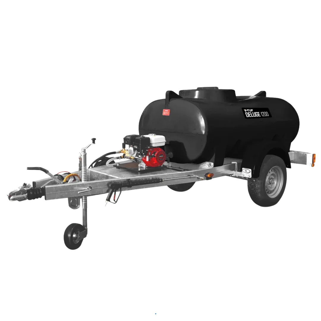 500L towable jet wash bowser with petrol engine and 2900 PSI mobile pressure washer system for on-site cleaning