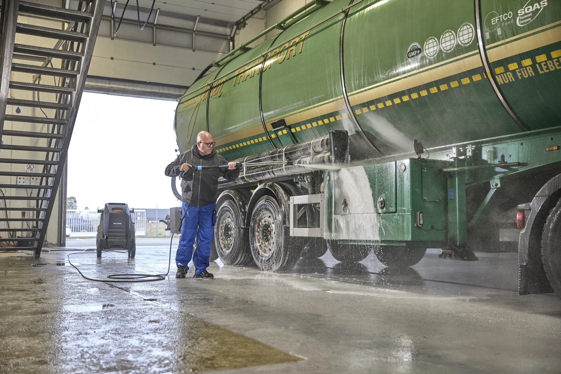 Nilfisk MH55M 220/1100 PAX 415V Hot Water Pressure Washer - 107147109