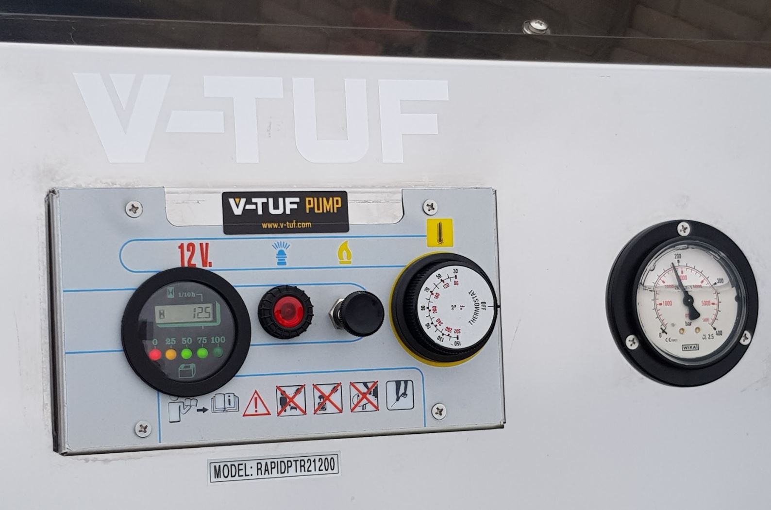 V-TUF RAPIDPTR15250 13HP Honda GX390 Petrol Static Hot Pressure Washer 275Bar 15L/Min