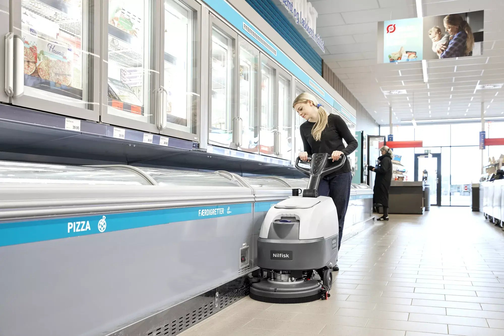 Nilfisk SC370 43CB Rotary Scrubber Dryer - 50000626