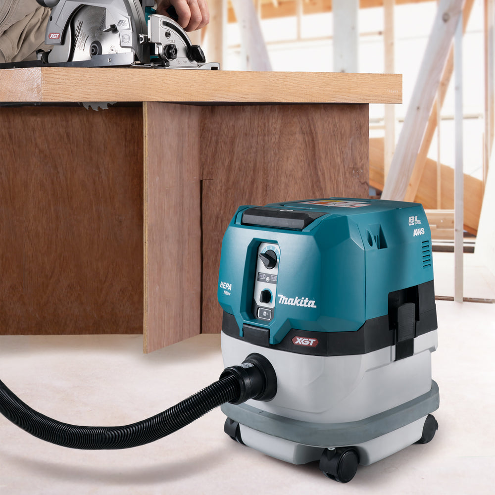 Makita VC002GLZ 40V Max XGT L-Class Vacuum Cleaner – AWS + HEPA Body Only