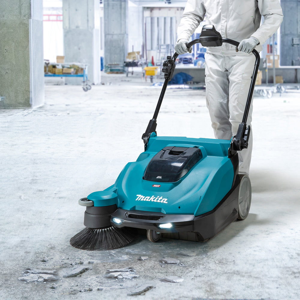 Makita VS001G 40v Brushless Vacuum Sweeper Body Only
