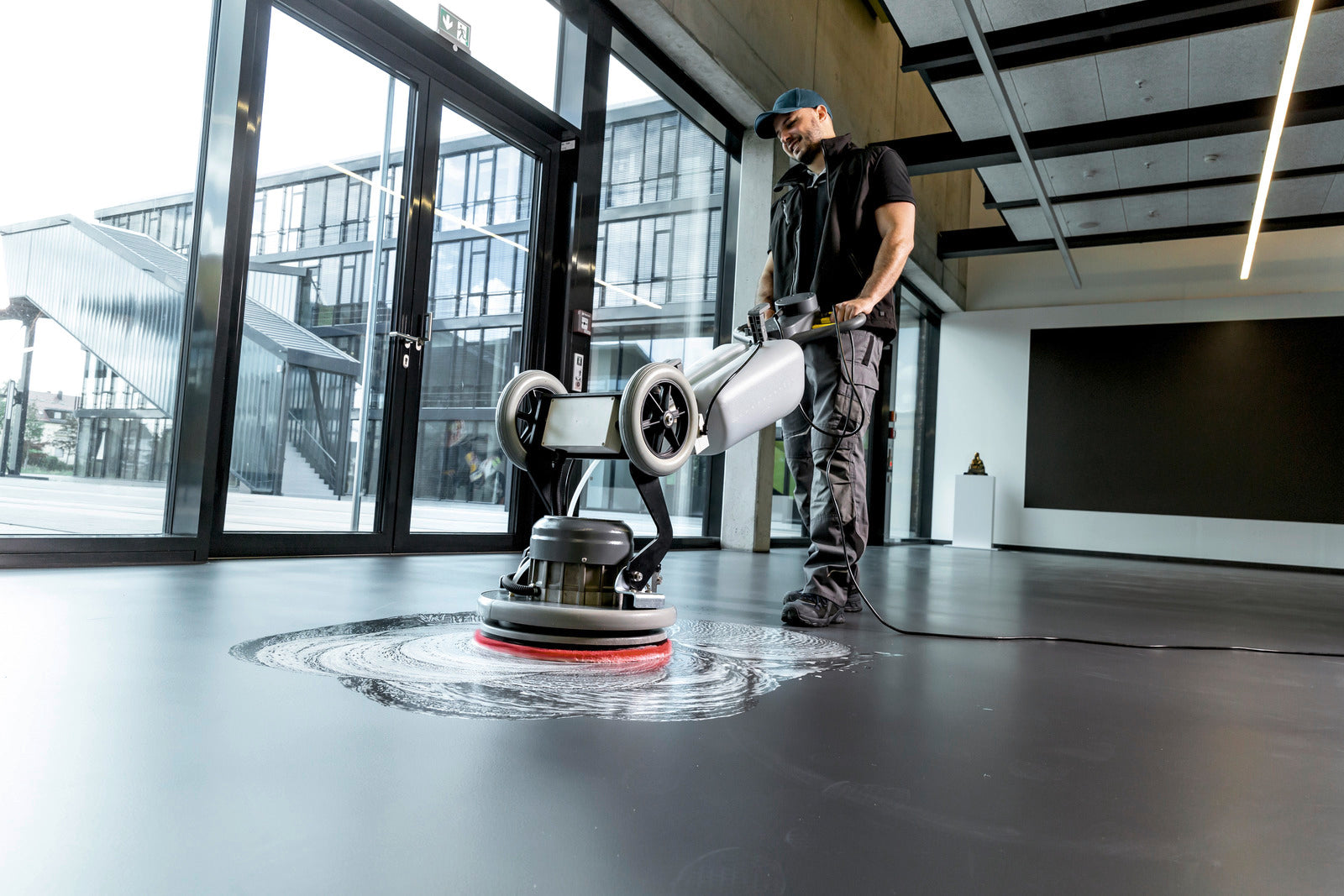 Karcher BDS 43/ Orbital C Professional Single Disc Machine - 1.291-252.0