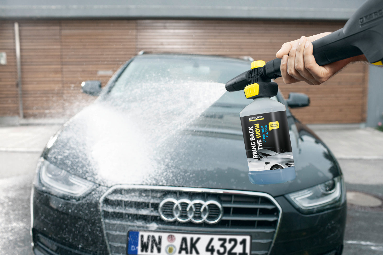 Karcher  FJ 10 C Connect 'n' Clean Foam Nozzle with Ultra Foam Cleaner 1L -  2.643-143.0