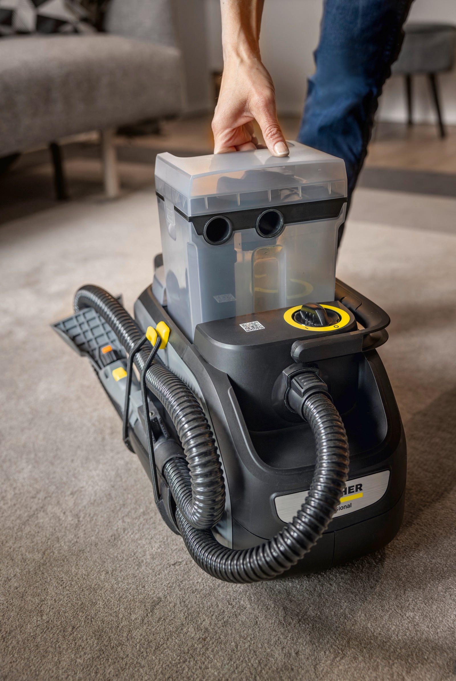 Karcher Puzzi 2/1 Battery Powered Upholstery Carpet Cleaner 1.101-750.0