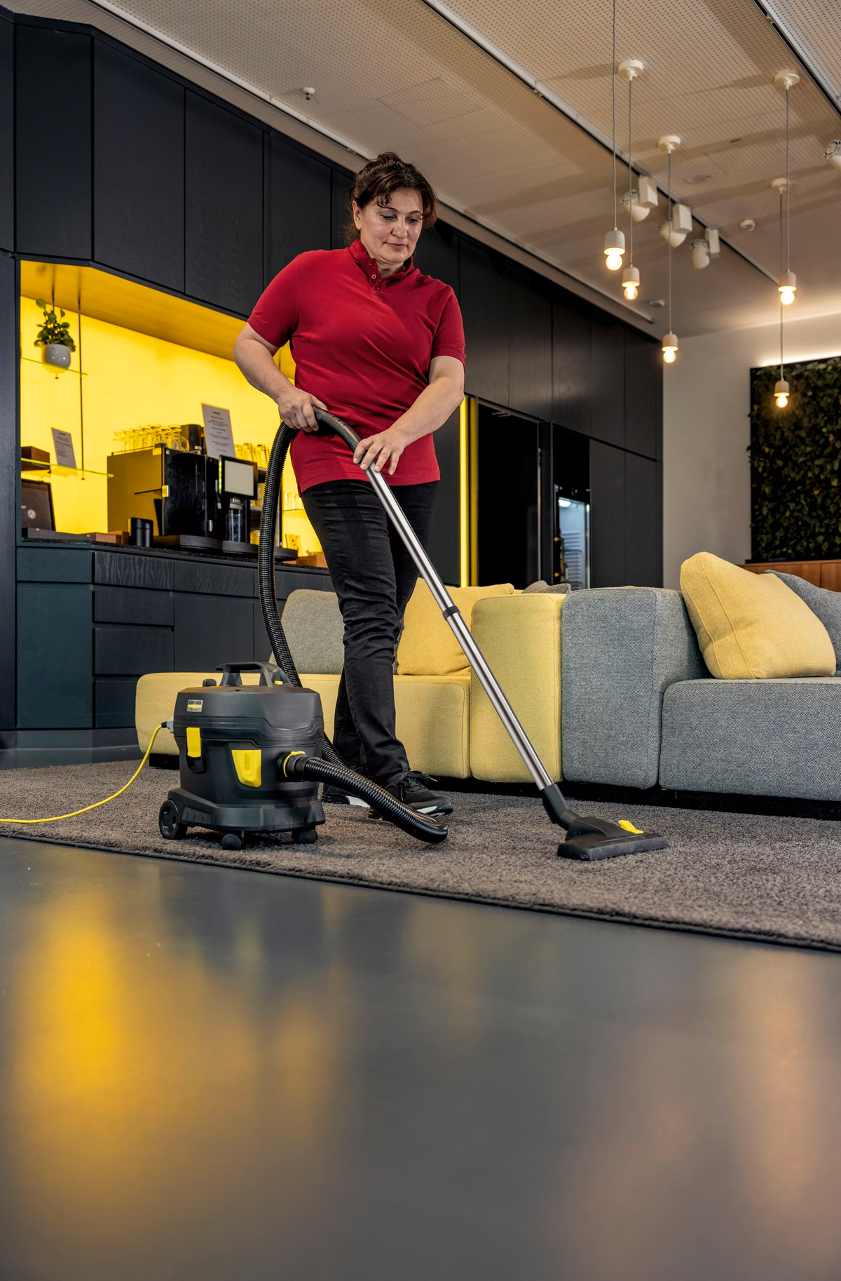 Karcher T 11/1 Classic Adv Re!Plast Compact Vacuum Cleaner - 1.527-219.0