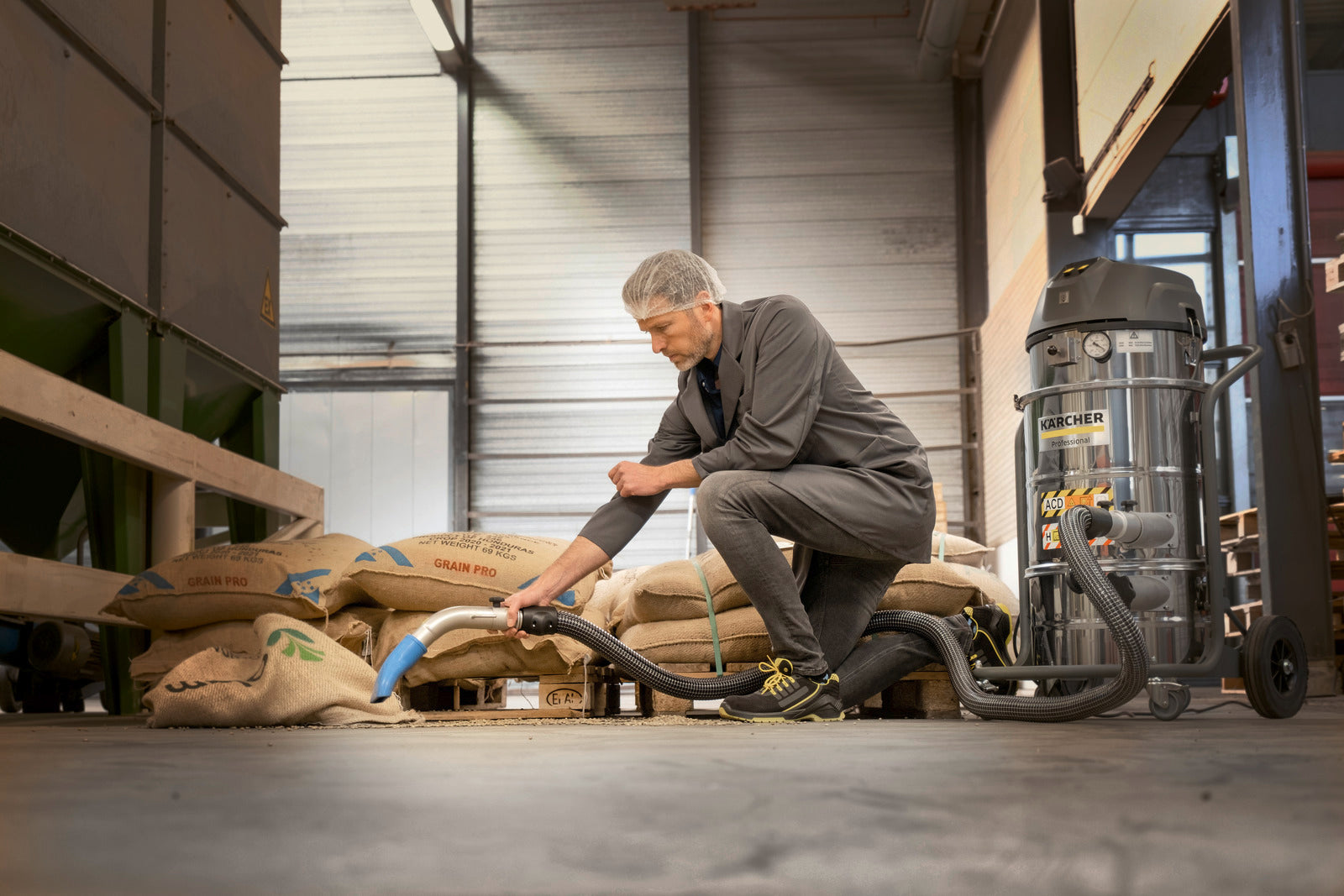 Karcher IVM 40/24-2 H ACD Anti Static H Class Vacuum Cleaner 9.990-224.0