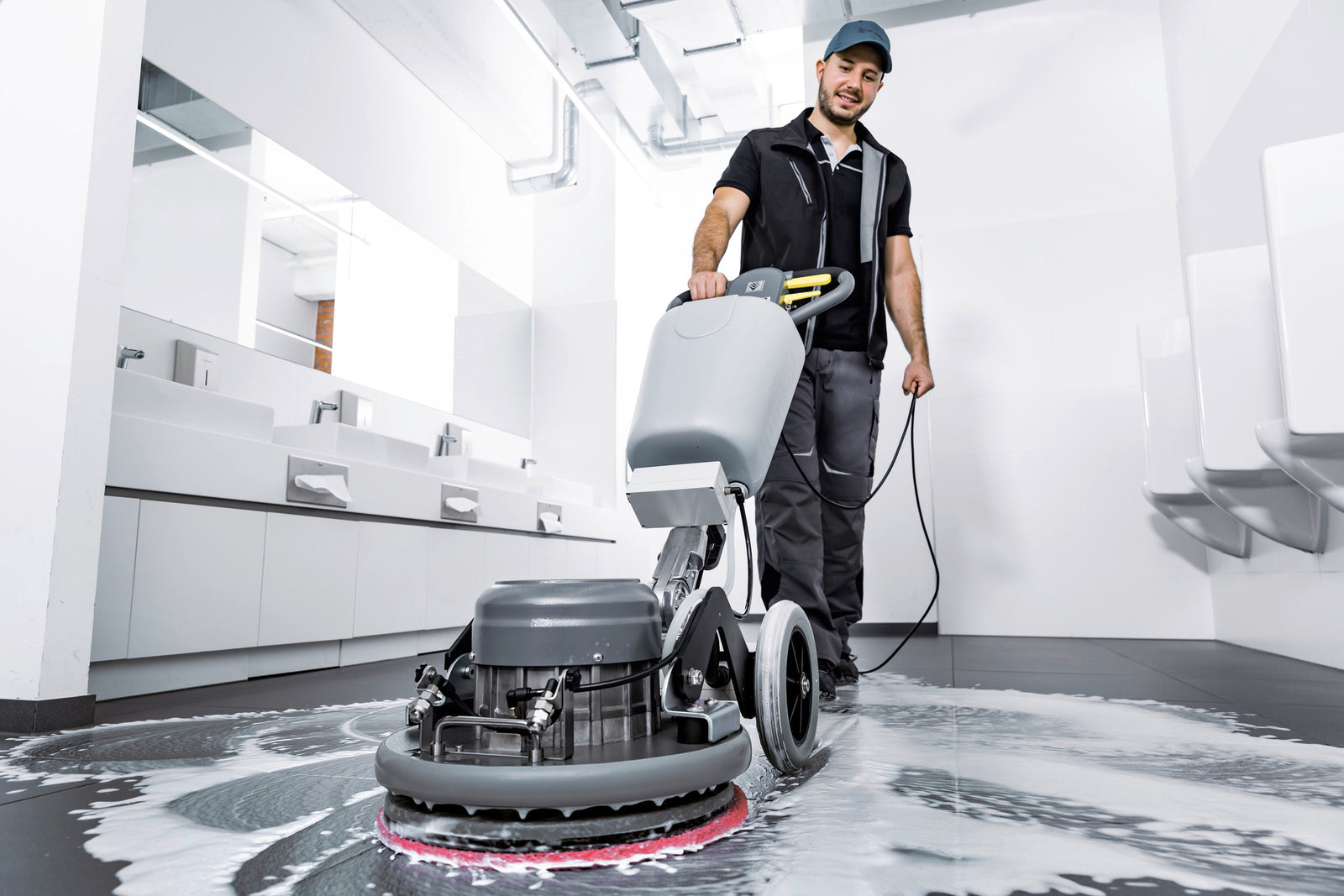 Karcher BDS 43/ Orbital C Spray Professional Single Disc Machine - 1.291-253.0