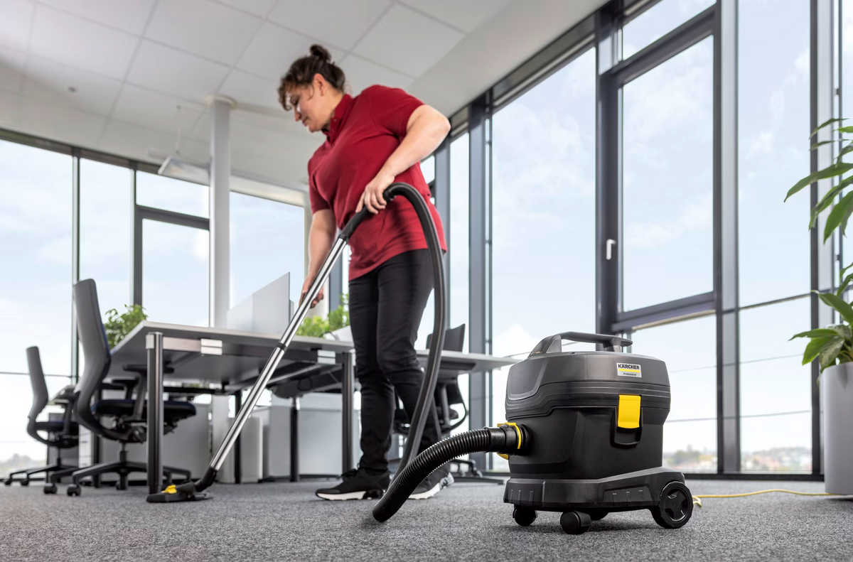 Karcher T 11/1 Classic Adv Re!Plast Compact Vacuum Cleaner - 1.527-219.0