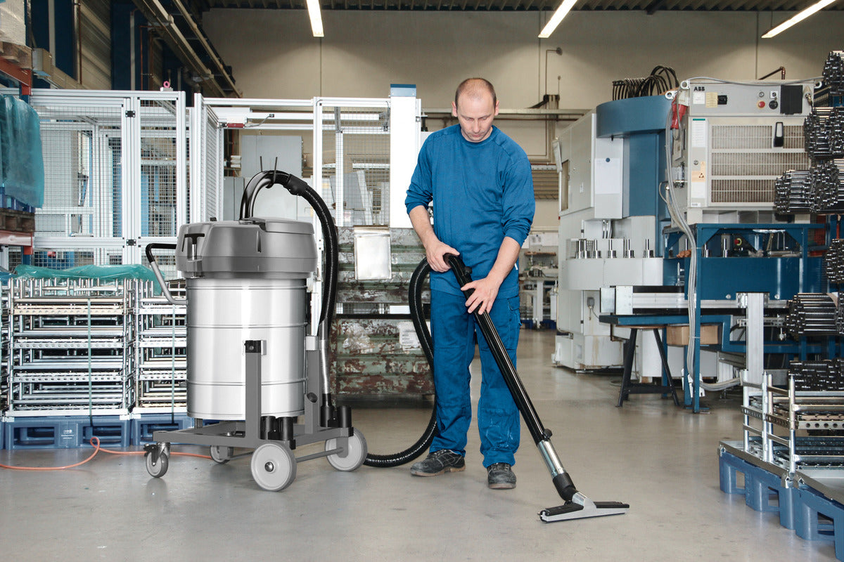 Karcher IVR-L 100/24-2 Tc Me Dp Liquid and Swarf Vacuum Cleaner - 9.987-887.0