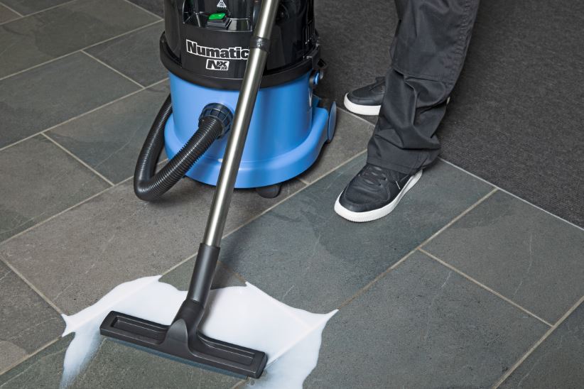 Numatic WBV370NX Cordless Wet And Dry Vacuum Cleaner