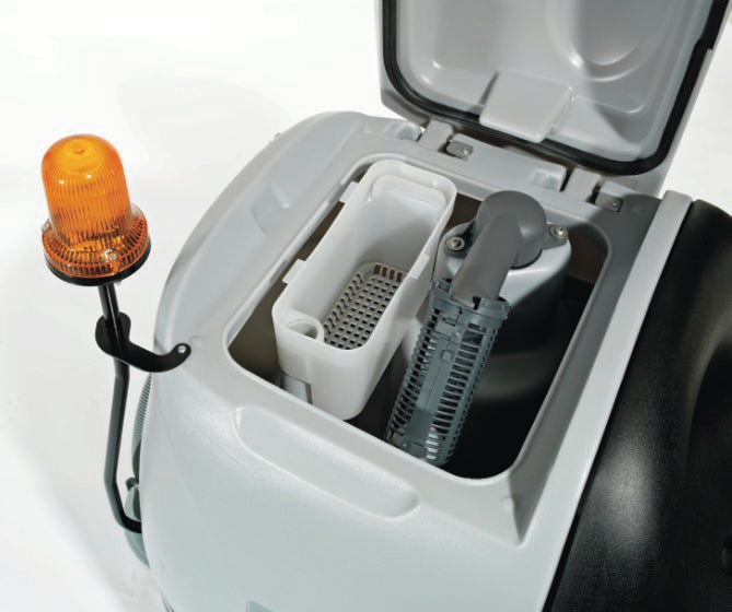 Nilfisk BR652 Ride On Battery Scrubber Dryer