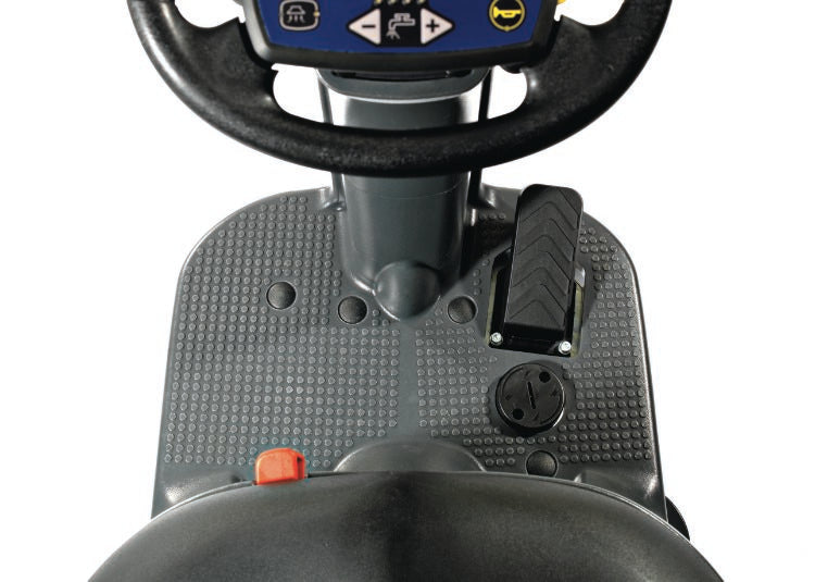 Nilfisk BR652 Ride On Battery Scrubber Dryer