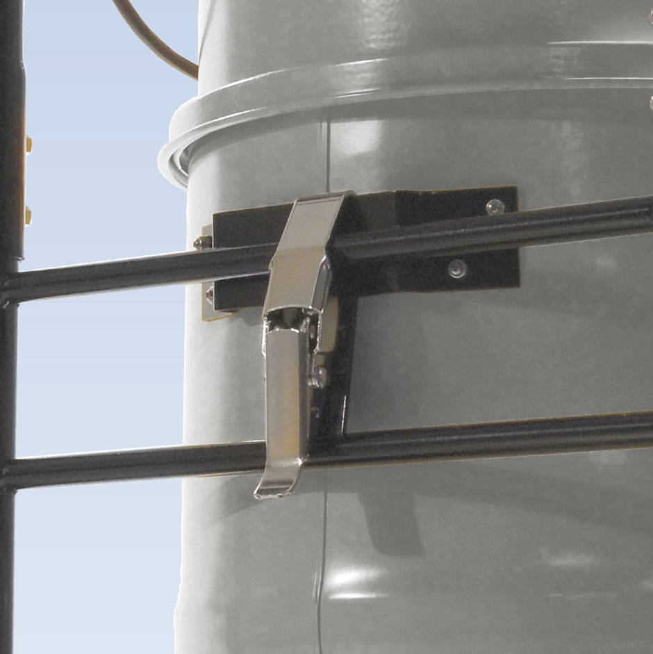 Rare view of the NTD750 Industrial Dry Vacuum Cleaner