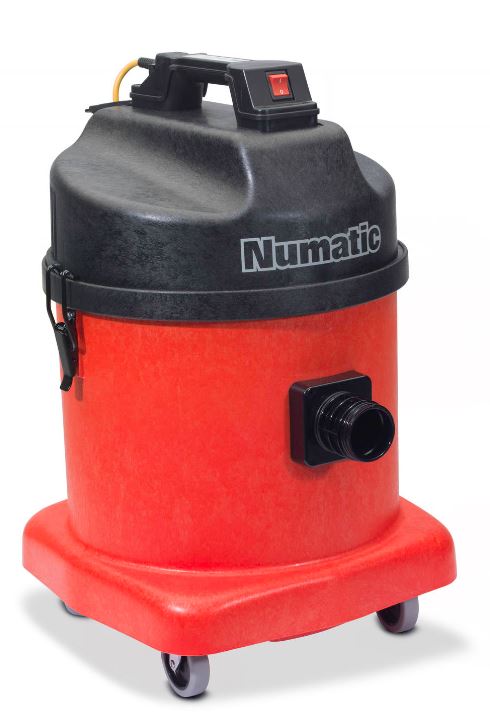 Front View of the NVDQ570 Dry industrial vacuum cleaner