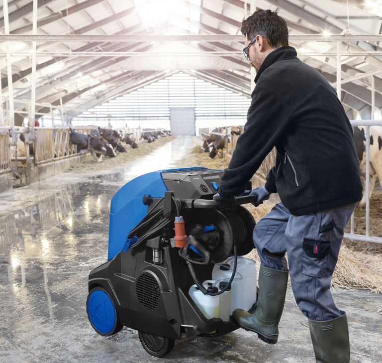 Nilfisk MH4M 100/680 PAX Hot Water Pressure Washer (Neptune 4) - 107146911