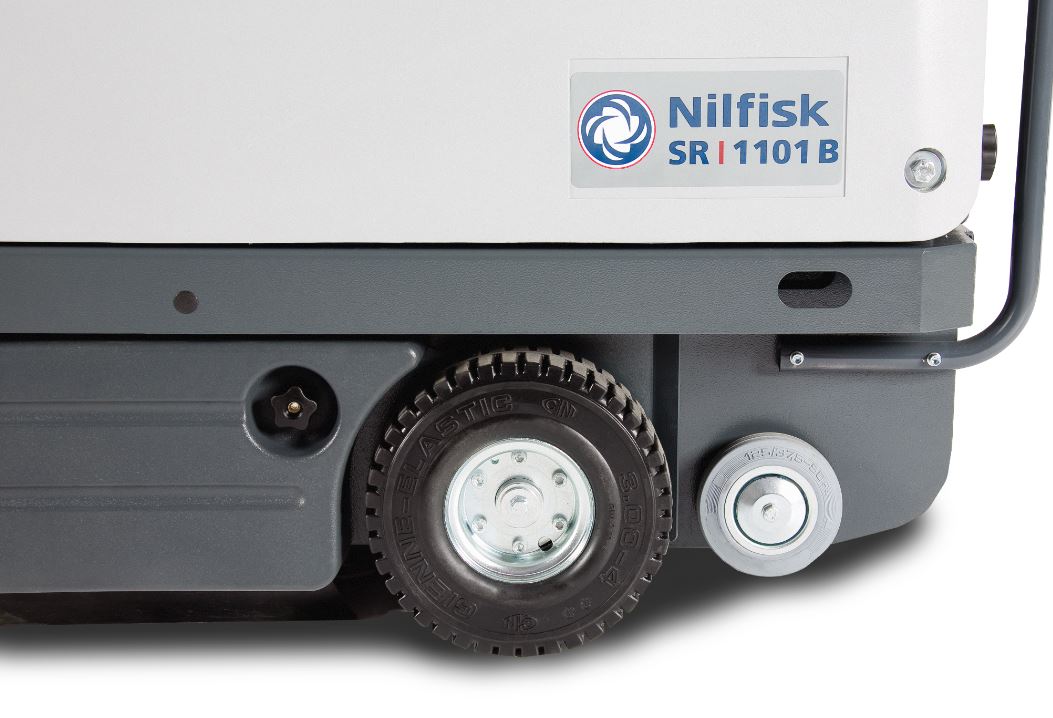 SR1101B Ride on Battery Road Sweeper - Nilfisk