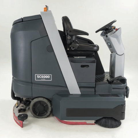 Nilfisk SC6000 860D Ride on Battery Scrubber Dryer 86CM