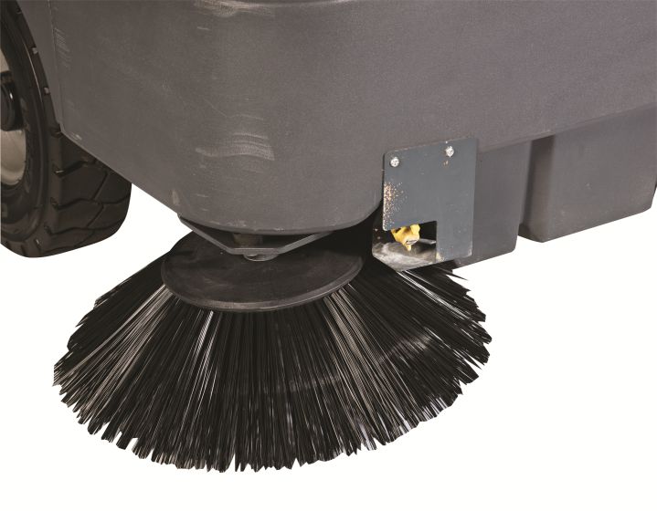 SR1601 D3 Maxi Diesel Ride on Floor Sweeper - Nilfisk