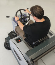 SW4000 B Ride on Battery Road Sweeper - Nilfisk