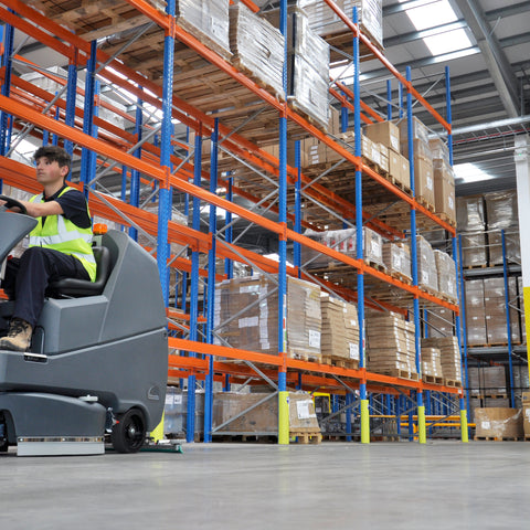 TTV678G/300T Ride On Twintec Vario Scrubber Dryer, Battery - Numatic
