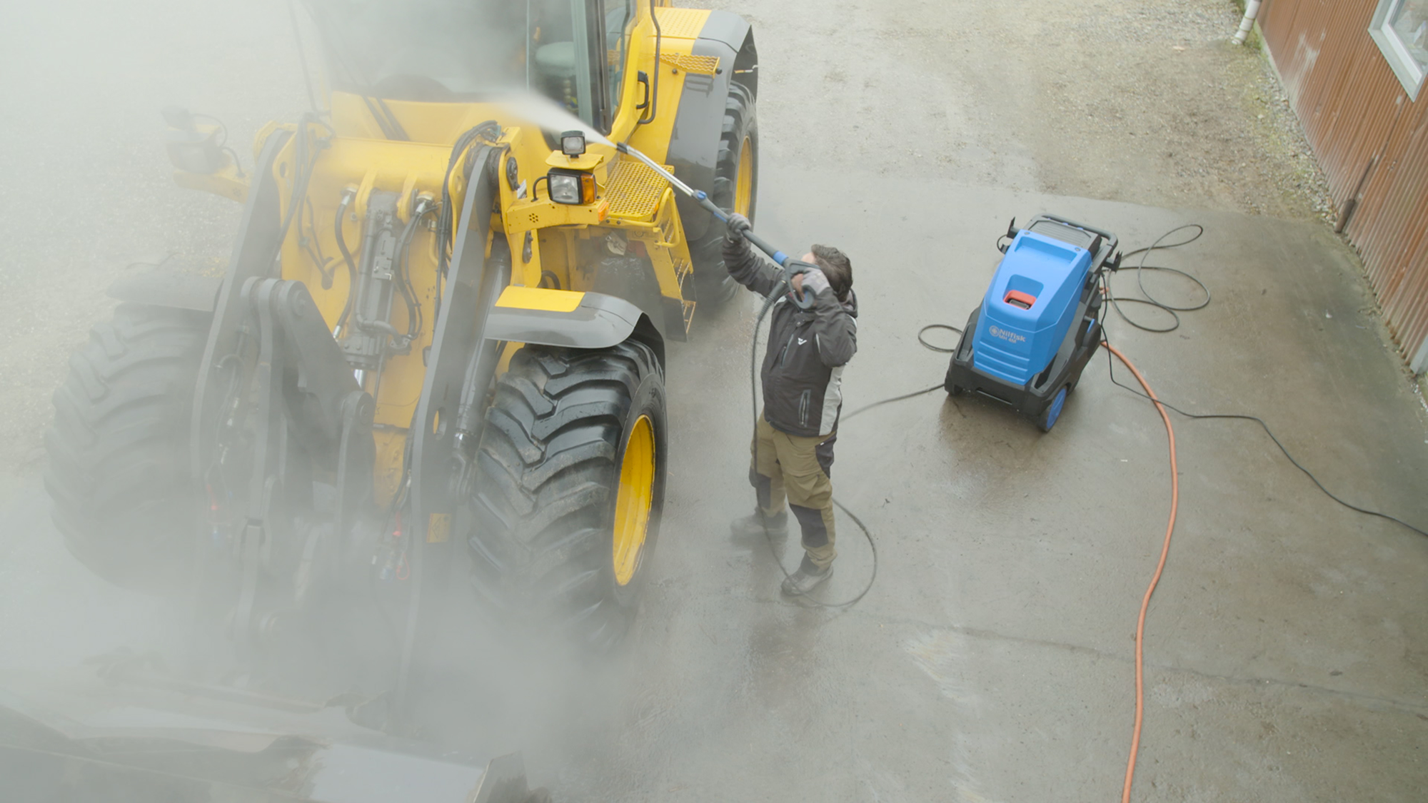 Nilfisk Hot Water Pressure Washer MH 3M 100/600 PA Industrial - 107146897