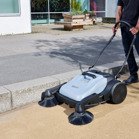 SW250 Walk Behind Manual Floor Sweeper - Nilfisk