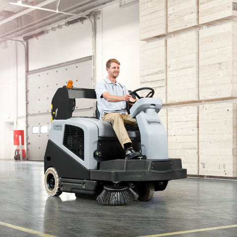 SW5500 B Battery Ride On Floor Sweeper - Nilfisk